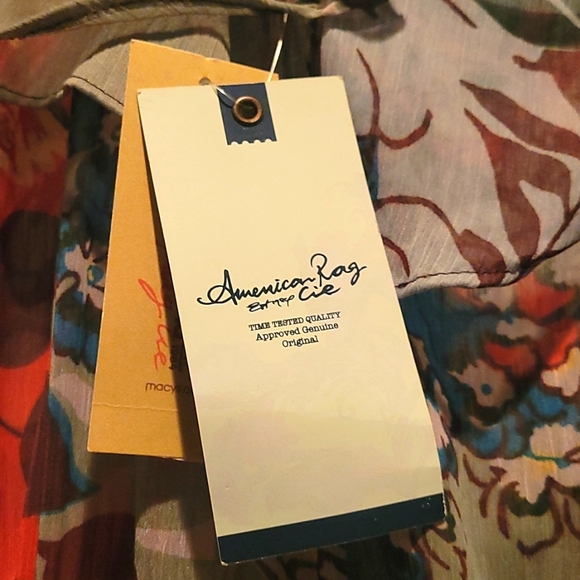 Multicolored One shoulder floral American Rag dress.  Sz: XS - Picture 4 of 5